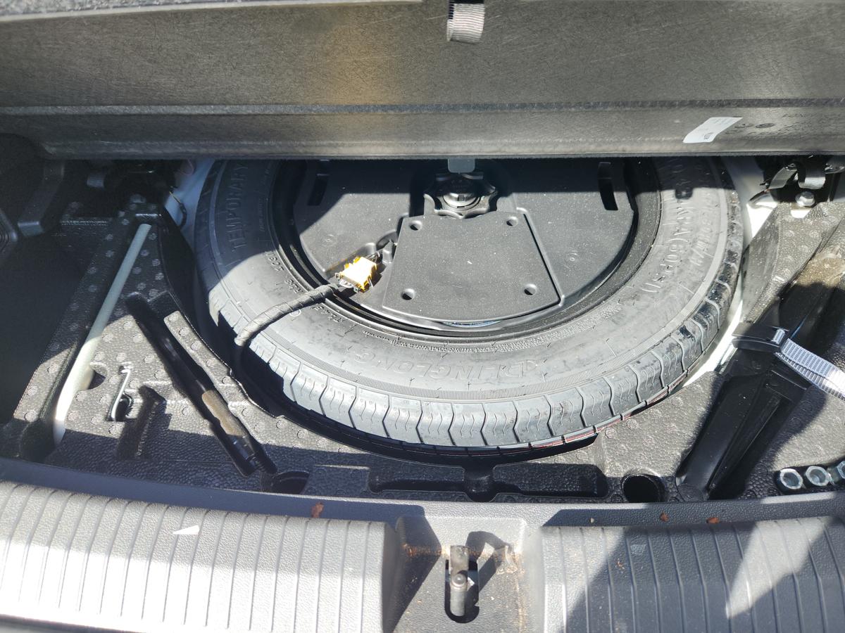 1000944809-Wheel Steel Spare