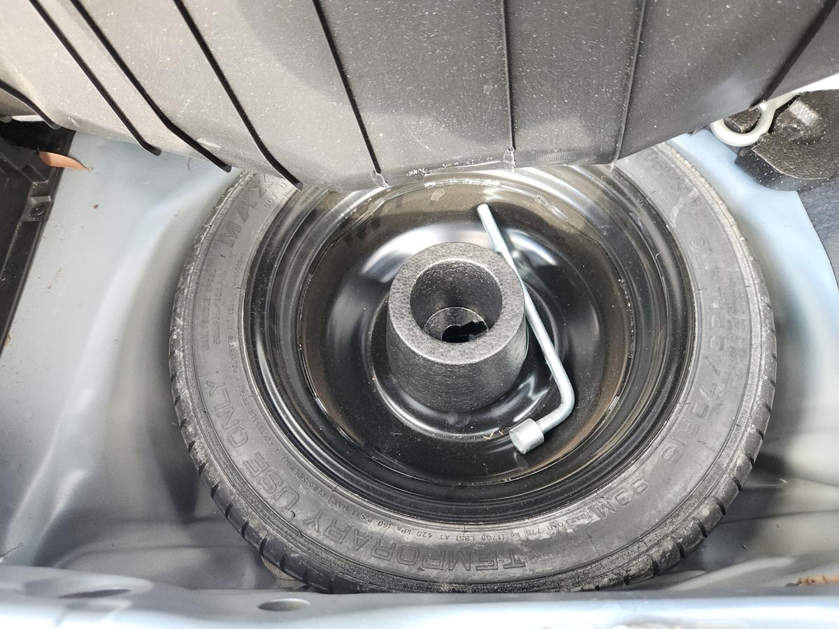 1000946625-Wheel Steel Spare