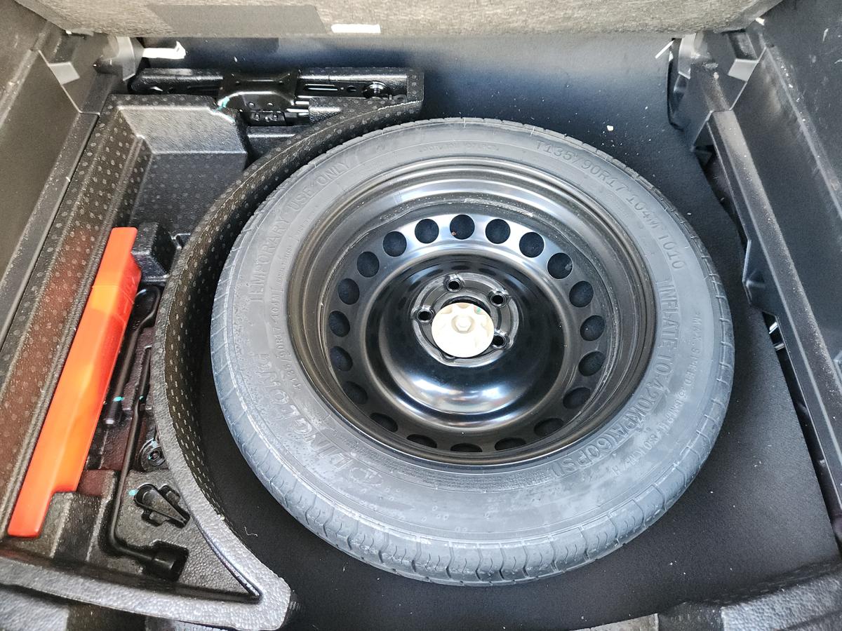 1000939591-Wheel Steel Spare