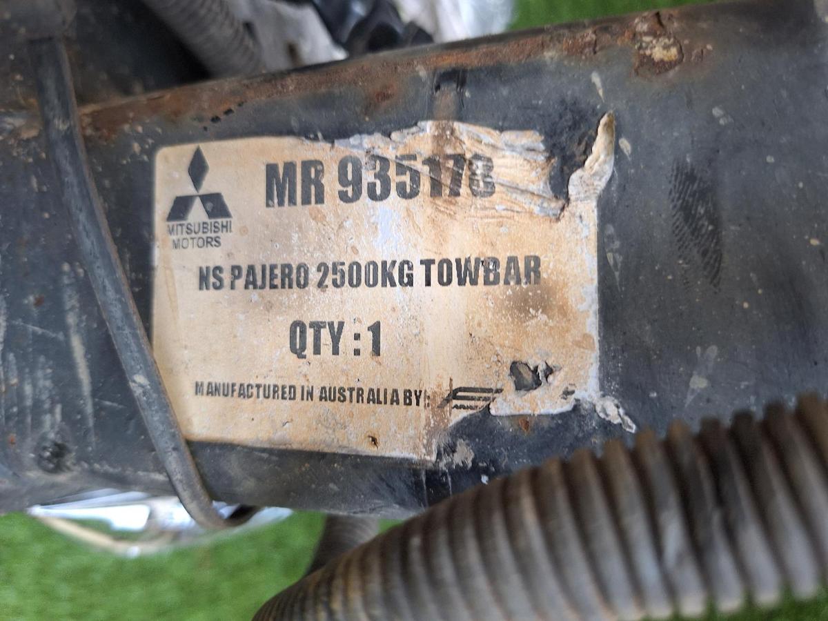 Towbar for MITSUBISHI PAJERO