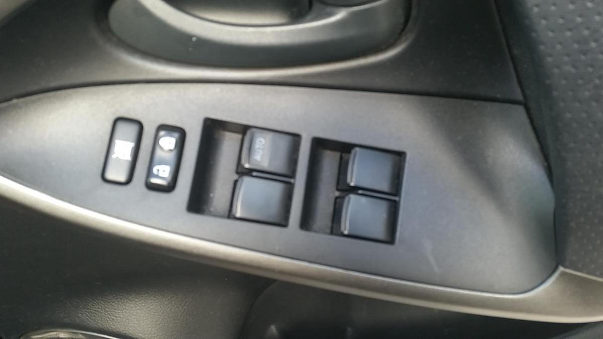 1000472101-part-image