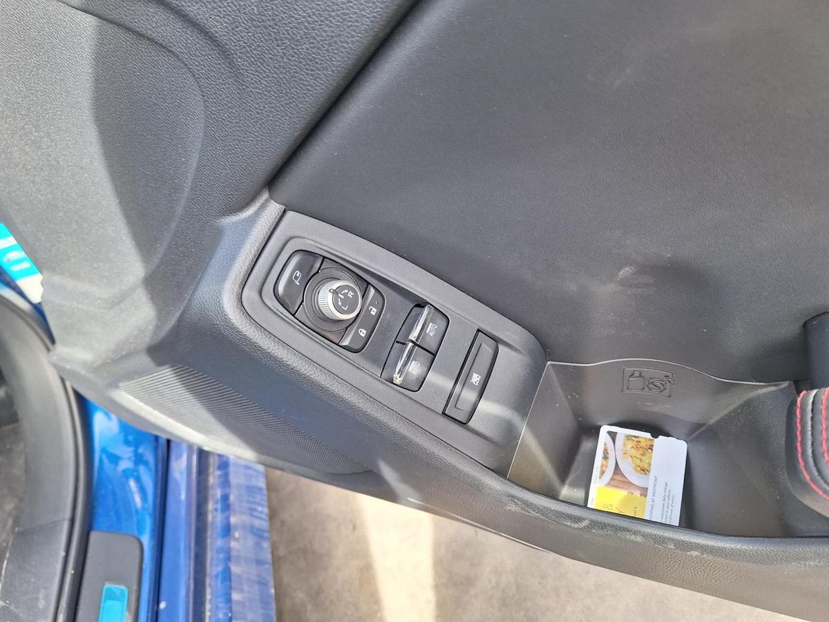 1000757333-part-image
