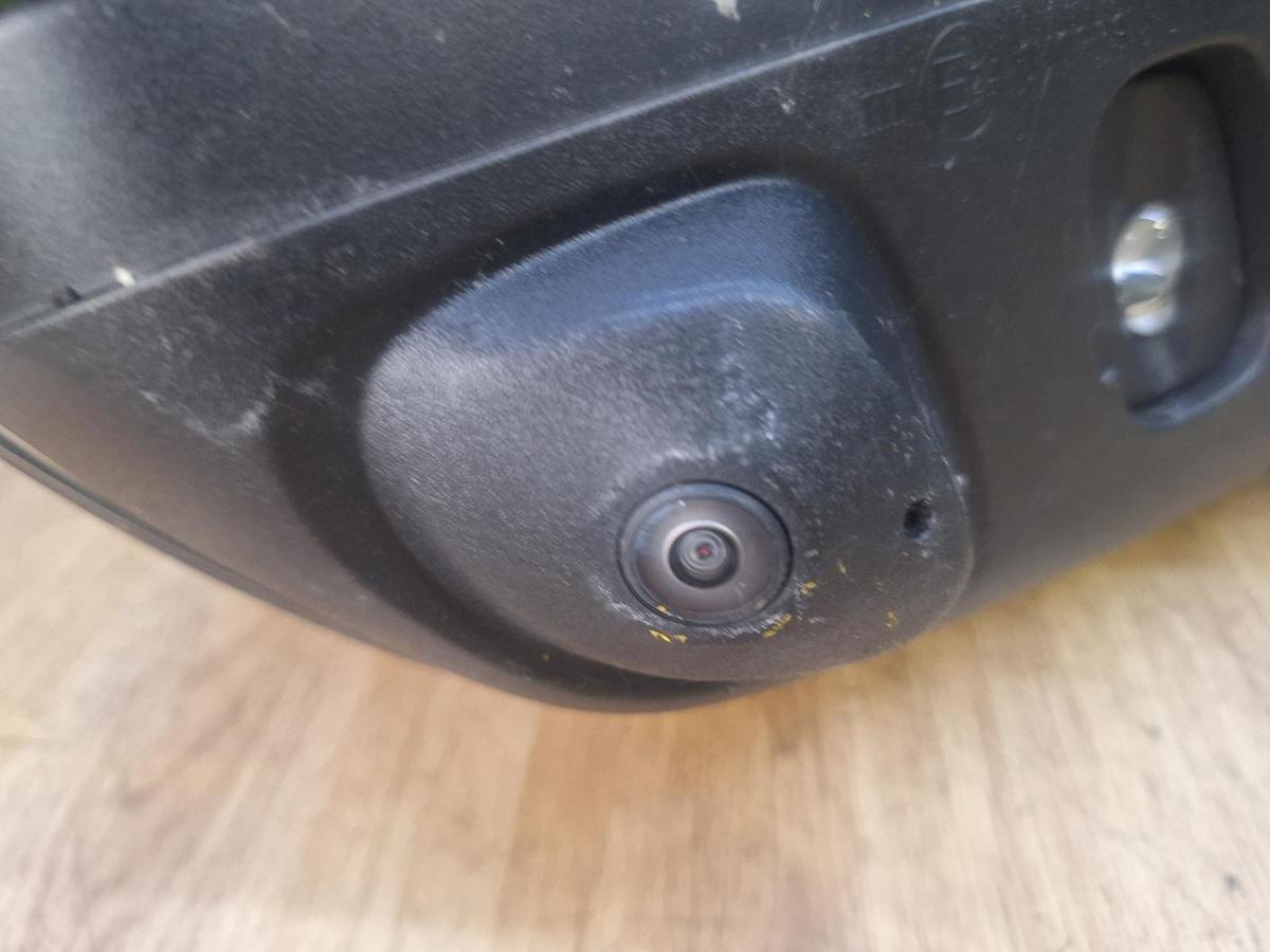 1000858520-part-image