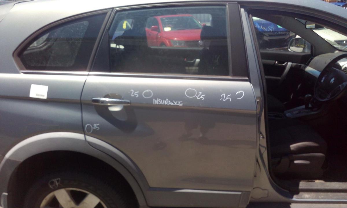 1000677671-part-image