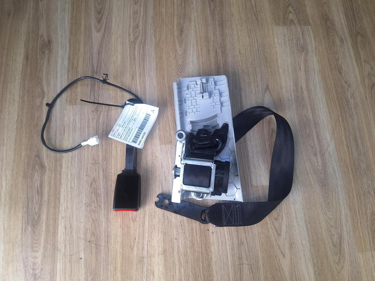 1000822914-part-image
