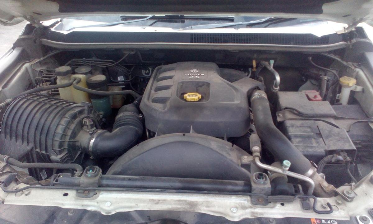1000568635-part-image