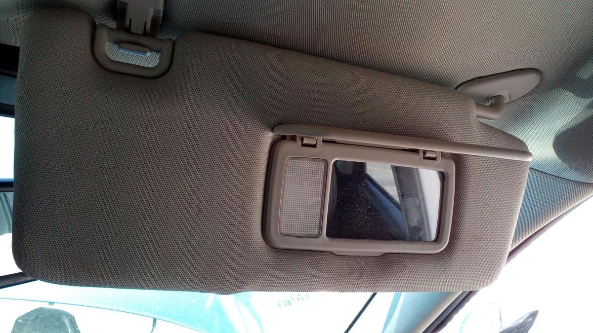1000556379-part-image